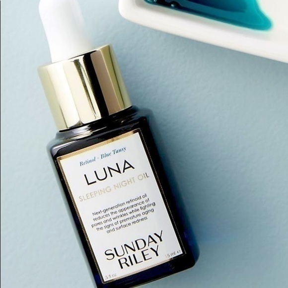 Sunday Riley Blue Tansy - Picture 2 of 2